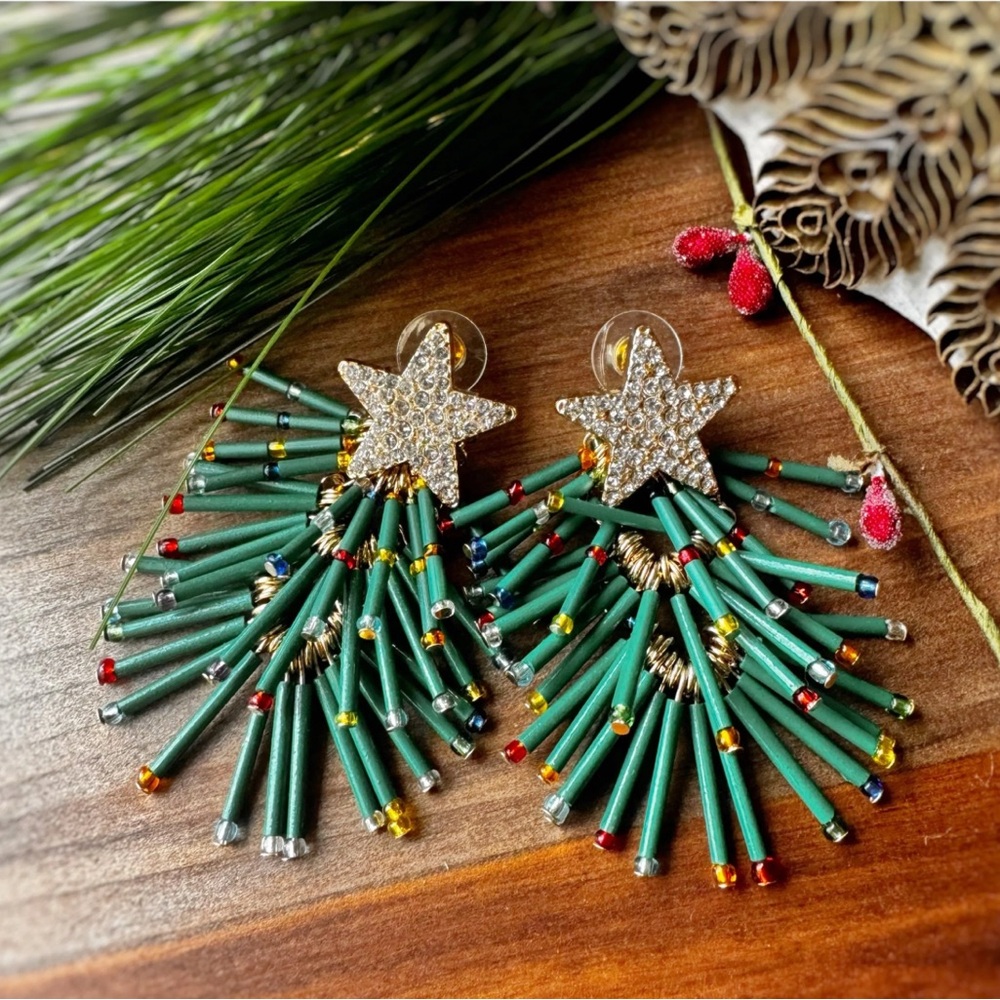 NEW Holiday Lane Christmas Star Earrings Xmas Tree Shooting Star